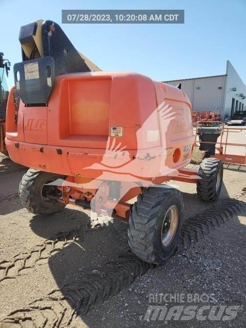 JLG 400S Teleskopické plošiny