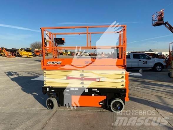 JLG 4045R Nůžková zvedací plošina