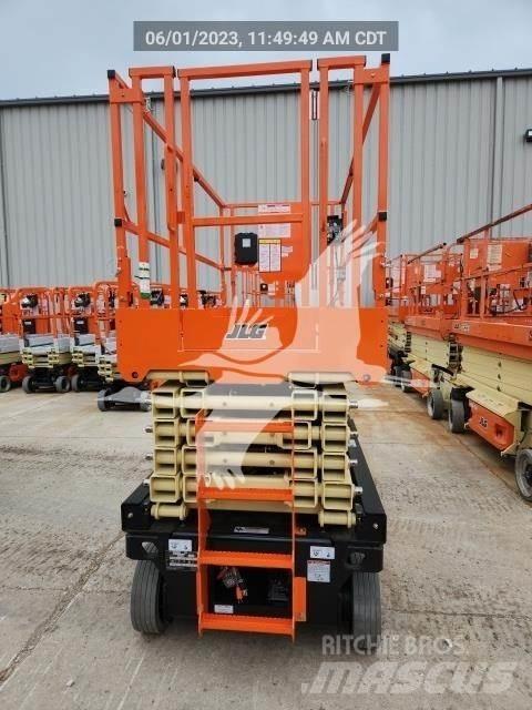 JLG 4045R Nůžková zvedací plošina