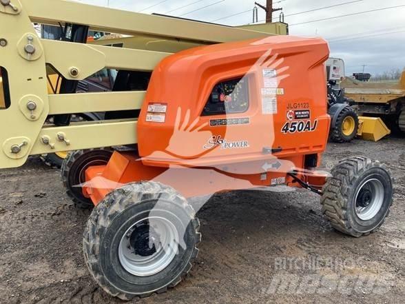 JLG 450AJ Kloubové plošiny