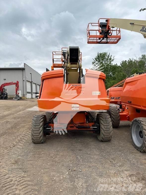 JLG 600S Teleskopické plošiny