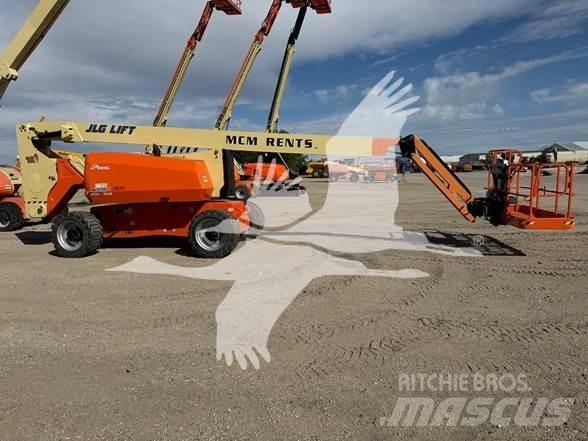 JLG 800AJ Kloubové plošiny
