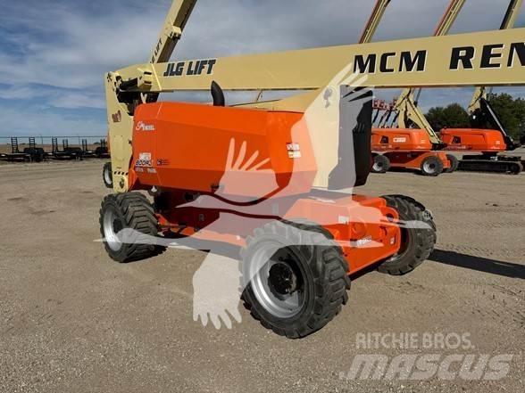 JLG 800AJ Kloubové plošiny