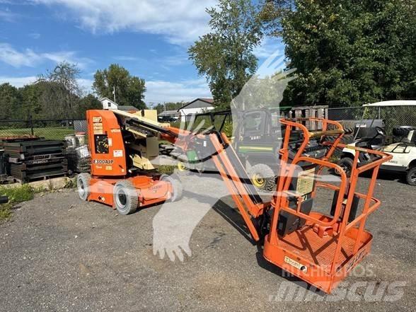 JLG E300AJP Kloubové plošiny