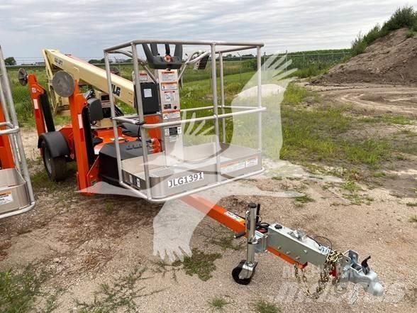 JLG T350 Přívěsové plošiny