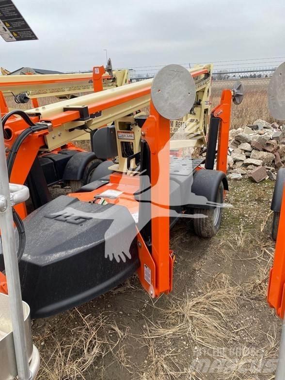JLG T350 Přívěsové plošiny