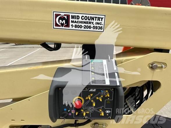 JLG T500J Přívěsové plošiny