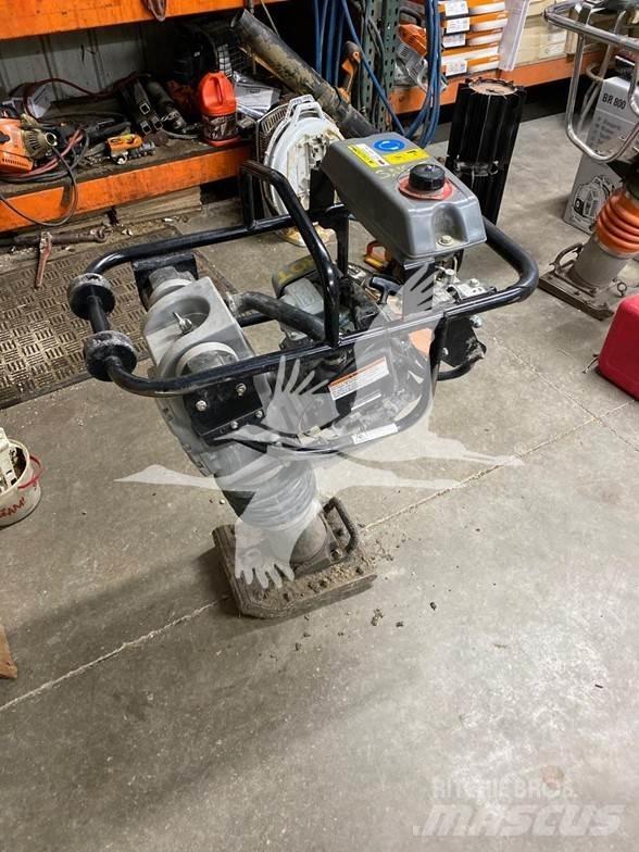 Sakai RS65 Vlečné vibrační válce