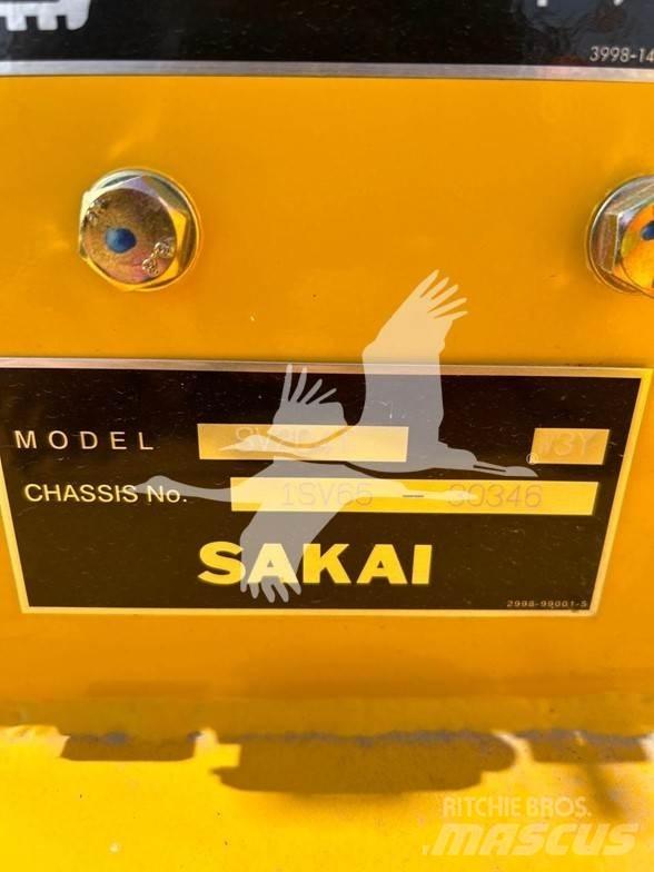 Sakai SV204T Tahačové válce