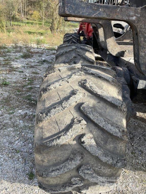 Komatsu 860.4 Vyvážecí traktory