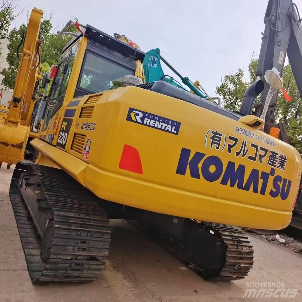 Komatsu PC 220 Pásová rýpadla
