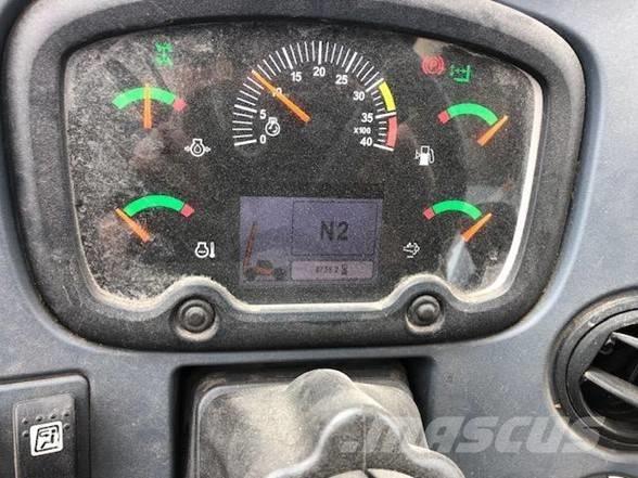 JLG 1055 Teleskopické manipulátory