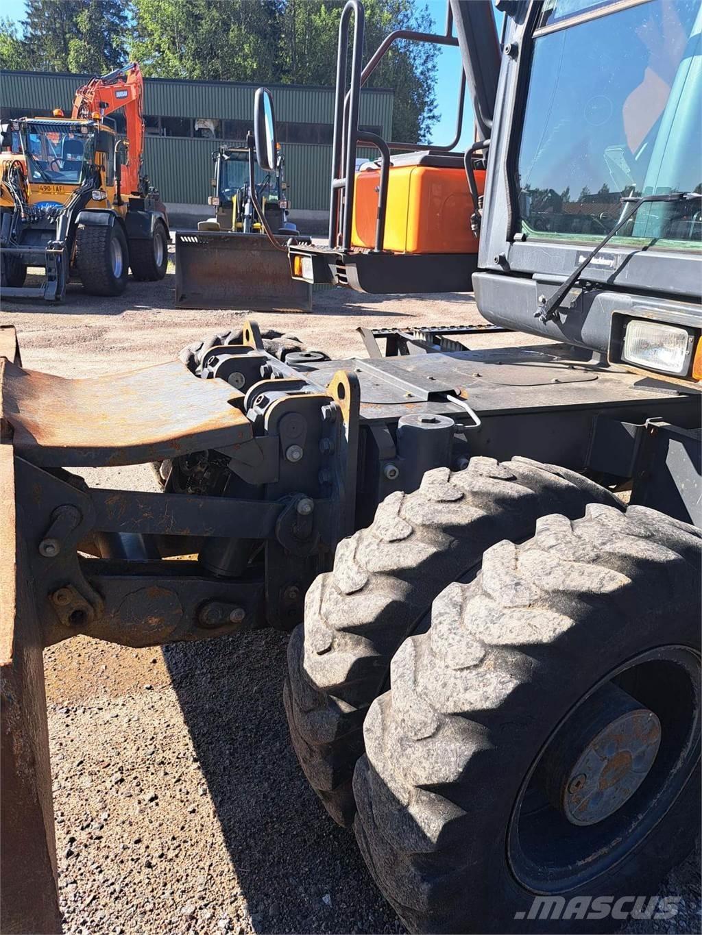 Doosan DX170W-5 Kolová rýpadla