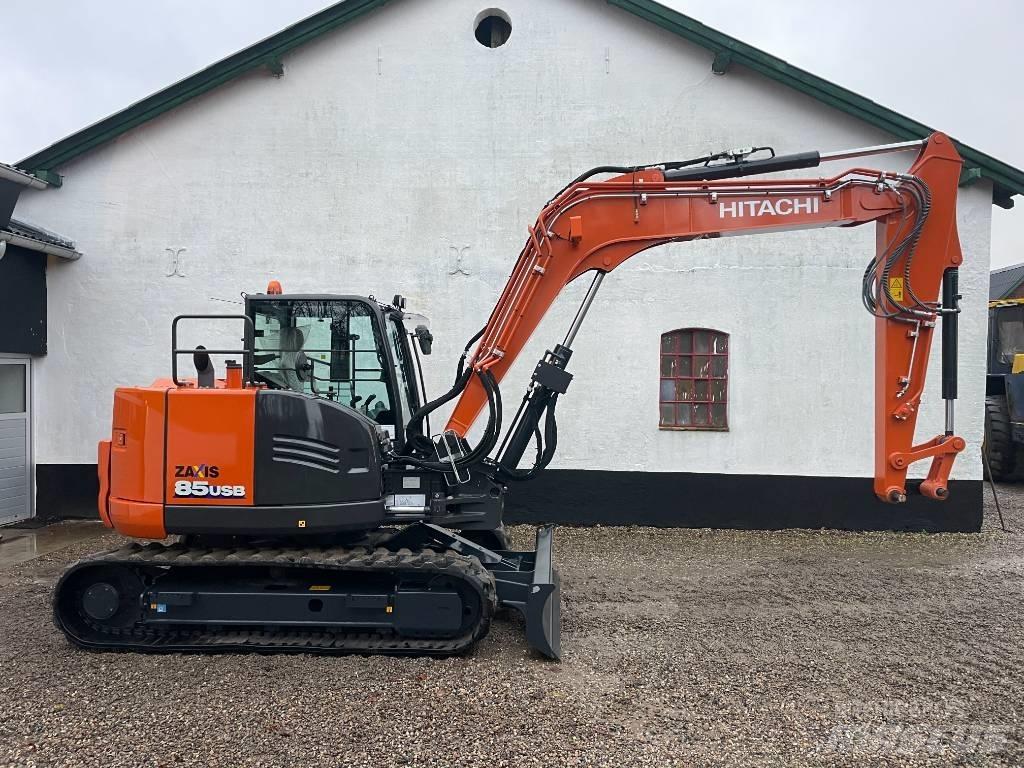 Hitachi ZX 85 Midi rýpadla 7t - 12t