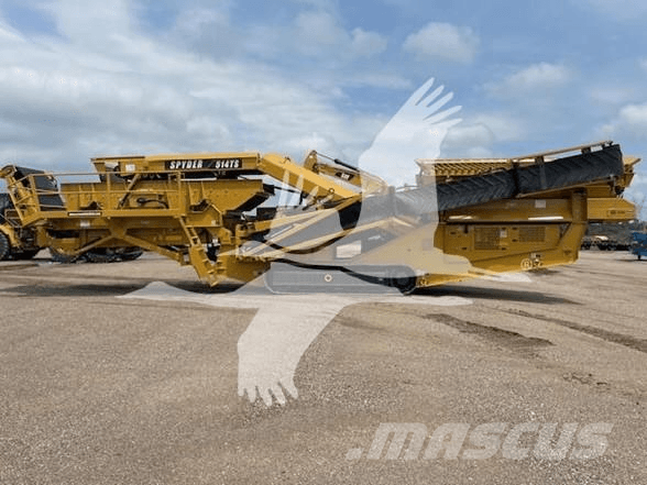 CAT 966M Kolové nakladače