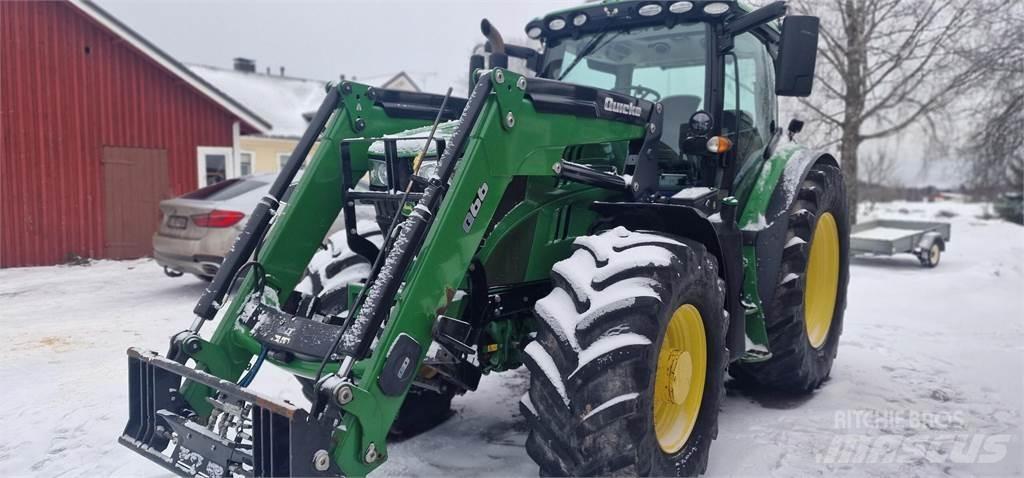 John Deere 6155R Traktory