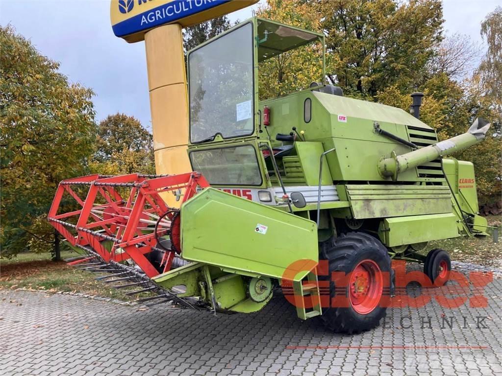 CLAAS Mercator 70 Sklízecí mlátičky