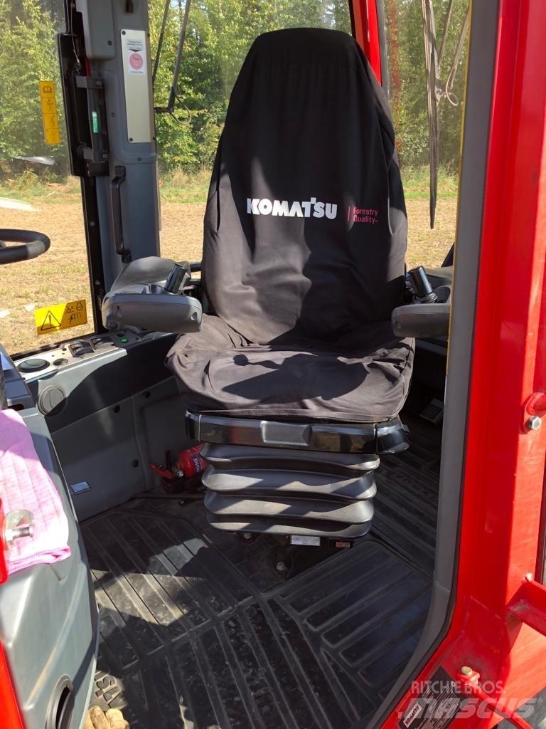 Komatsu 855 Vyvážecí traktory