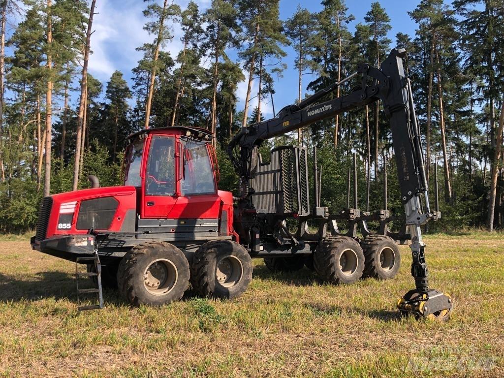 Komatsu 855 Vyvážecí traktory