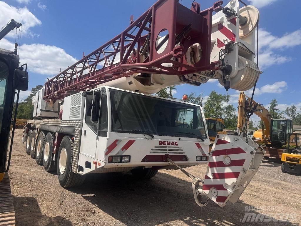 Demag AC 100L Univerzální terénní jeřáby