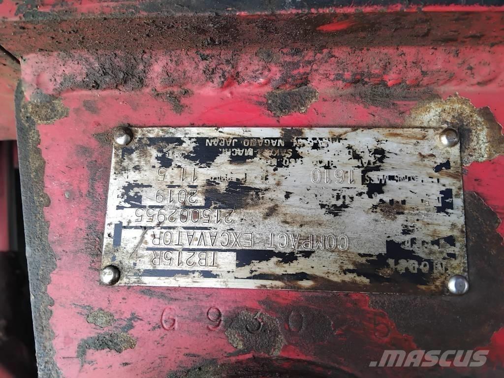 Takeuchi TB 215 R Mini rýpadla < 7t