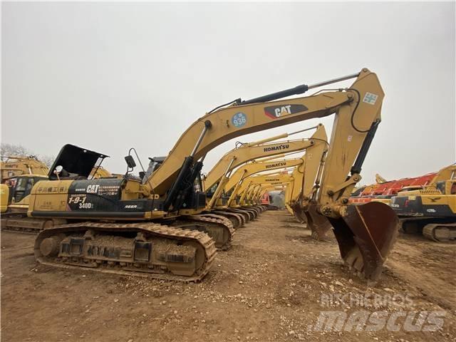CAT 340D2 Pásová rýpadla