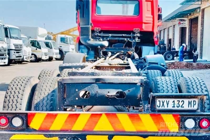 UD CGE 370 8x4 Další
