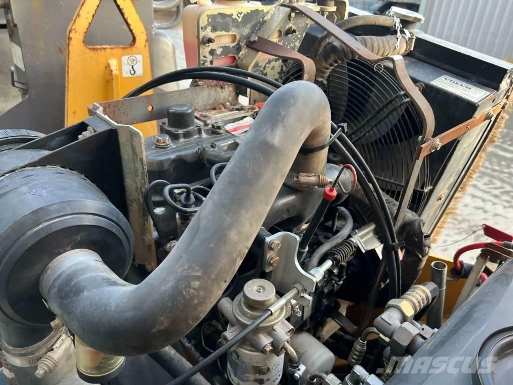 Volvo DD22 Tandemové válce