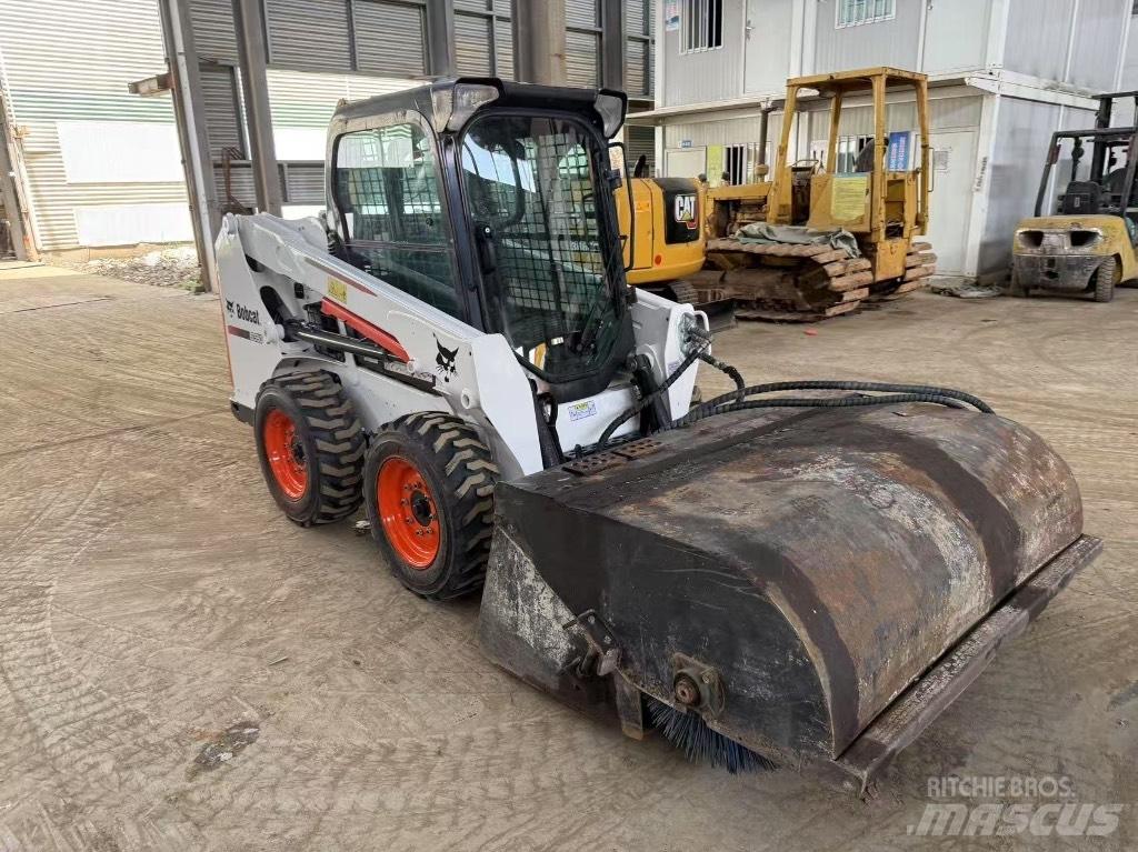 Bobcat S 550 Smykem řízené nakladače