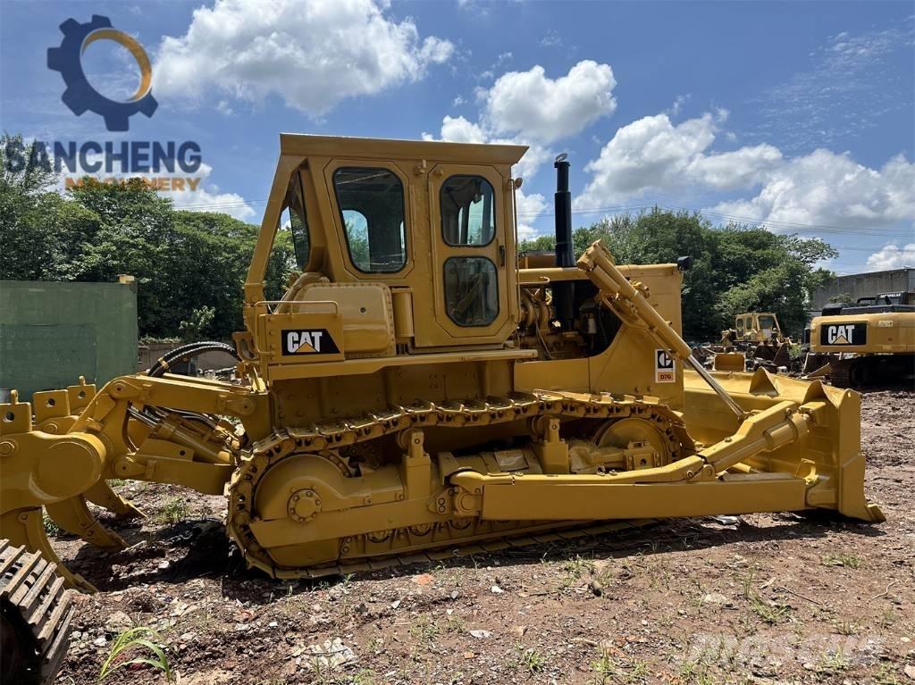CAT D 7 G Pásové dozery