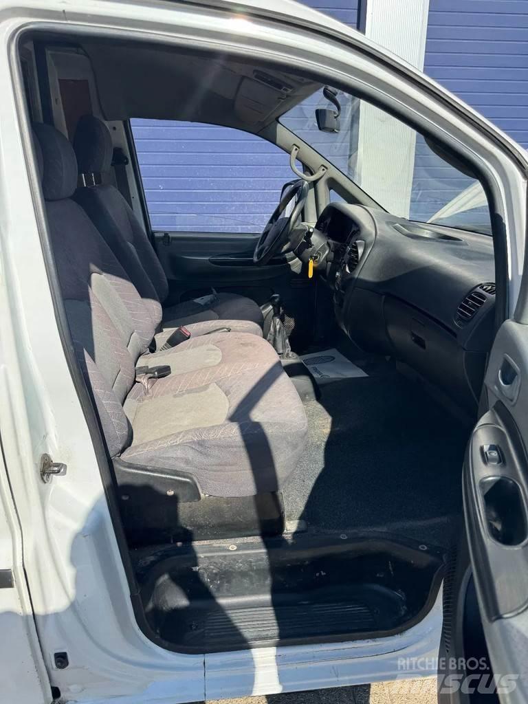 Hyundai H200 Skříňová nástavba