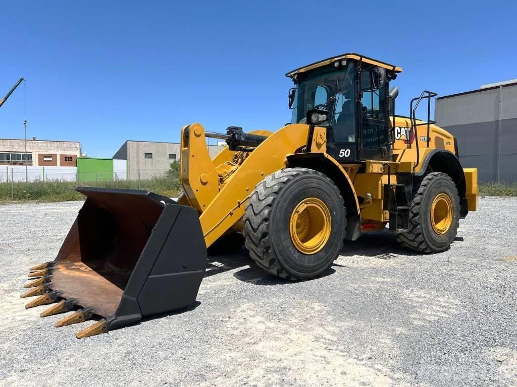 CAT 962 M Kolové nakladače