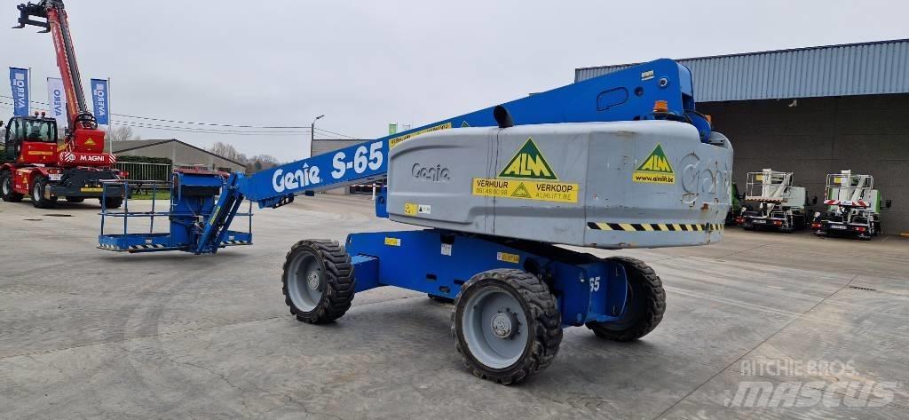Genie S 65 Teleskopické plošiny