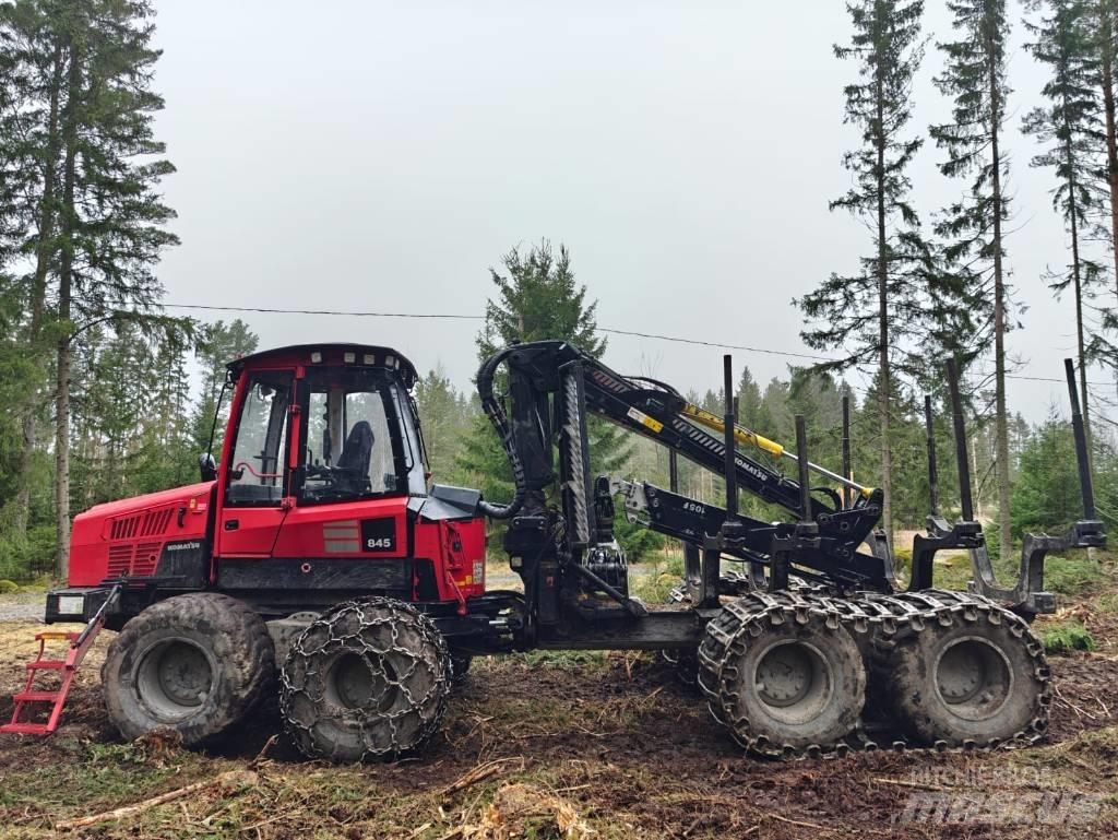 Komatsu 845 Vyvážecí traktory