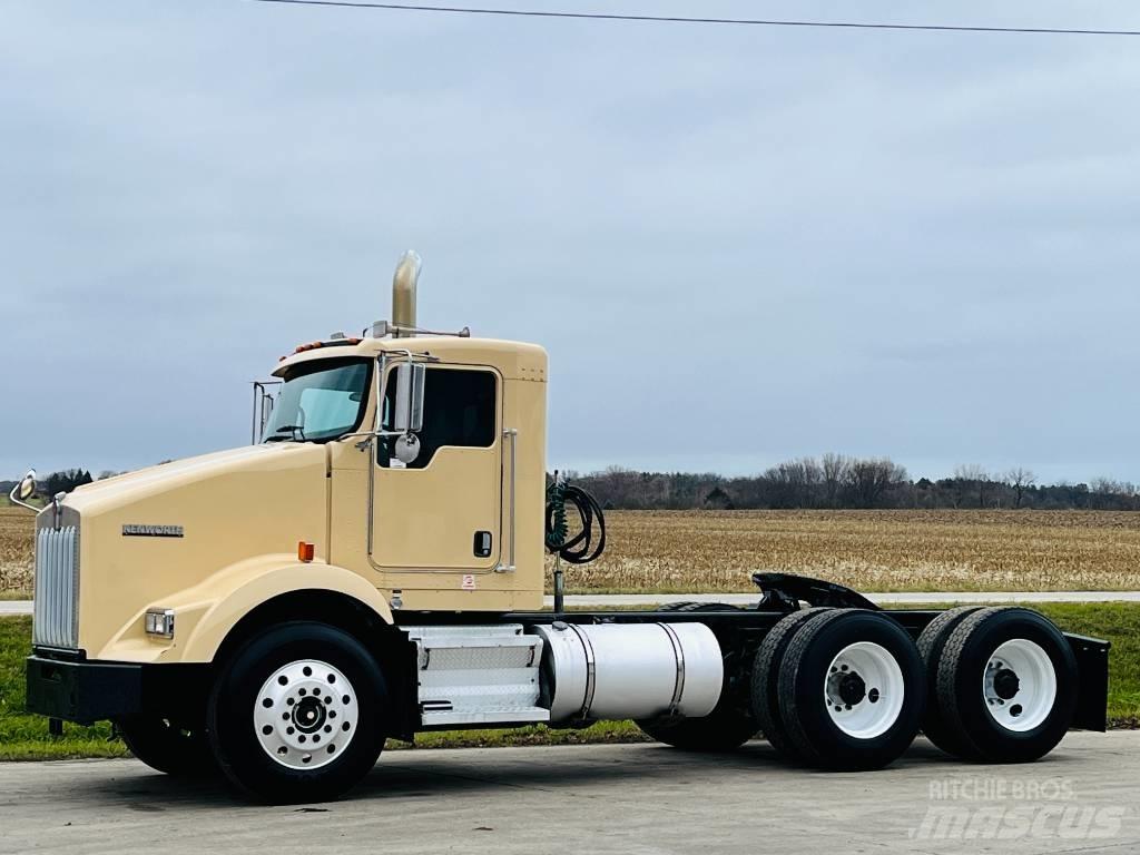 Kenworth T 800 Tahače