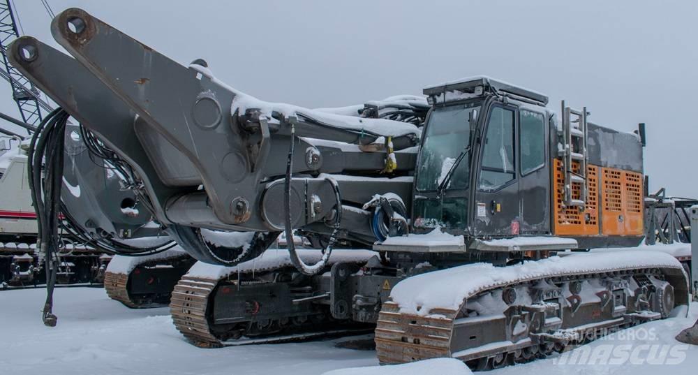 Delmag RH 34 Pilířové jeřáby