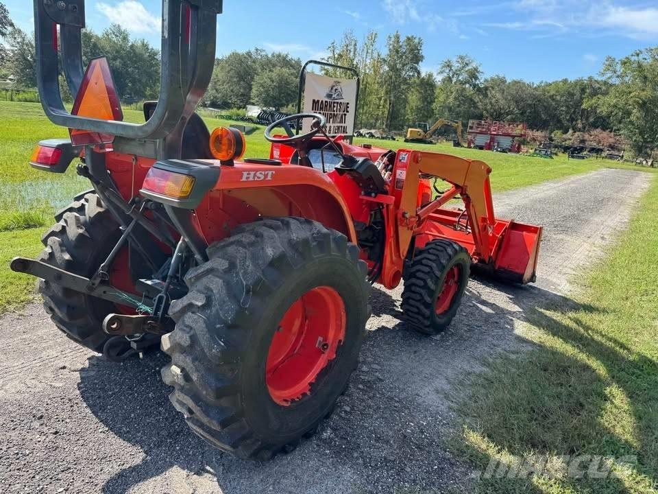 Kubota L 2501 HST Traktory