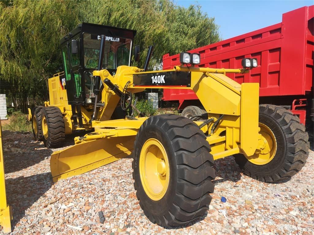 CAT 140 K Grejdry