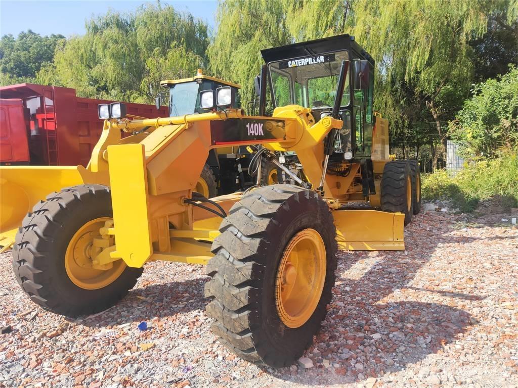 CAT 140 K Grejdry