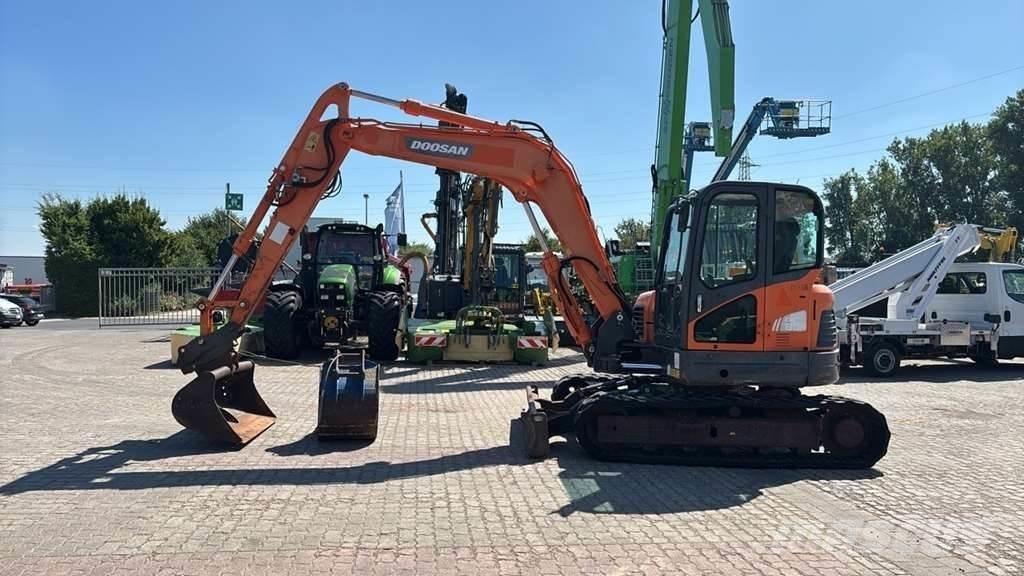 Doosan DX85 0 Speciální bagry