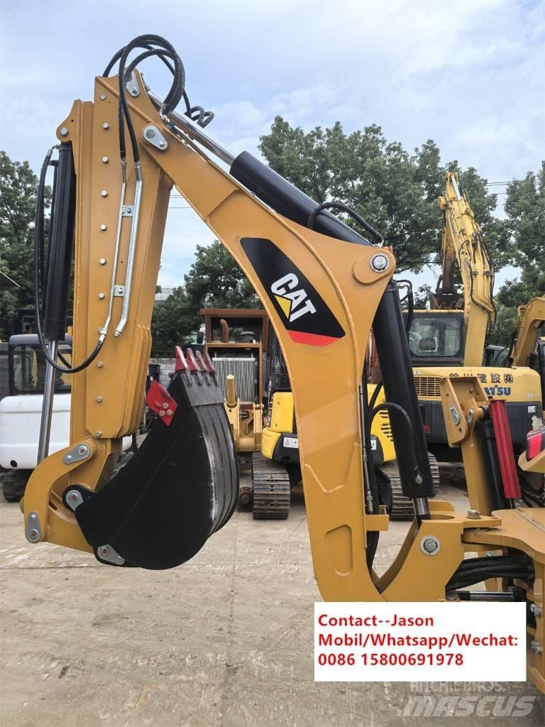 CAT 430 F Rýpadlo-nakladače