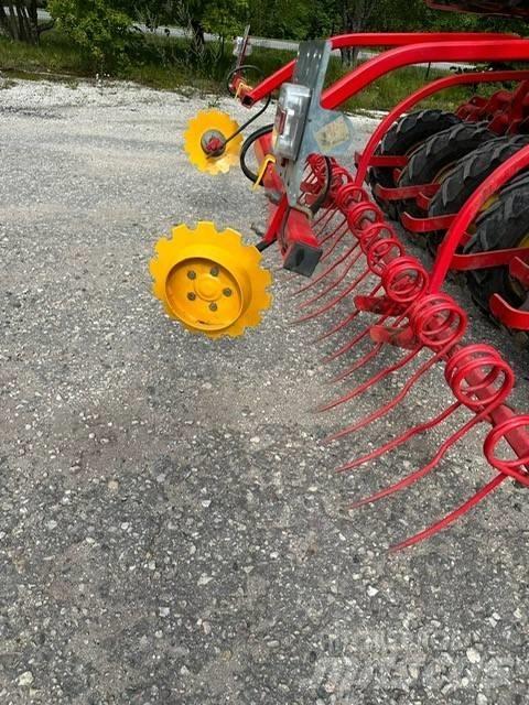 Väderstad RapidA800S Mechanické secí stroje