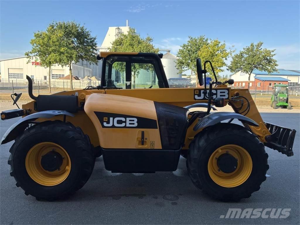 JCB 526-56 Teleskopické nakladače pro zemědělství