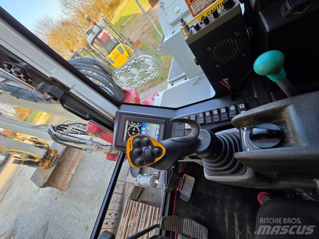 Takeuchi TB 2150 Pásová rýpadla