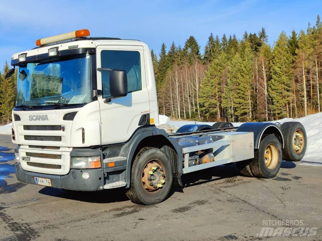 Scania P 320 Nákladní vozidlo bez nástavby