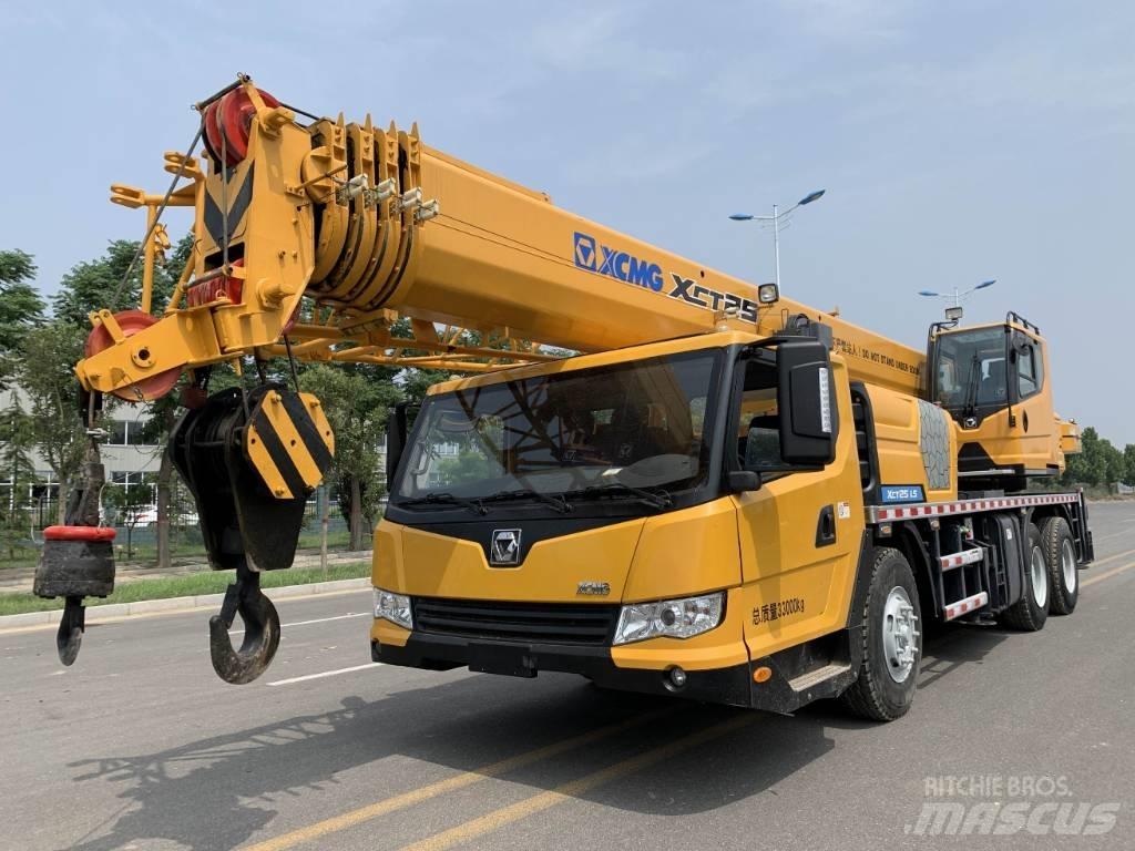 XCMG XCT25L5 Univerzální terénní jeřáby