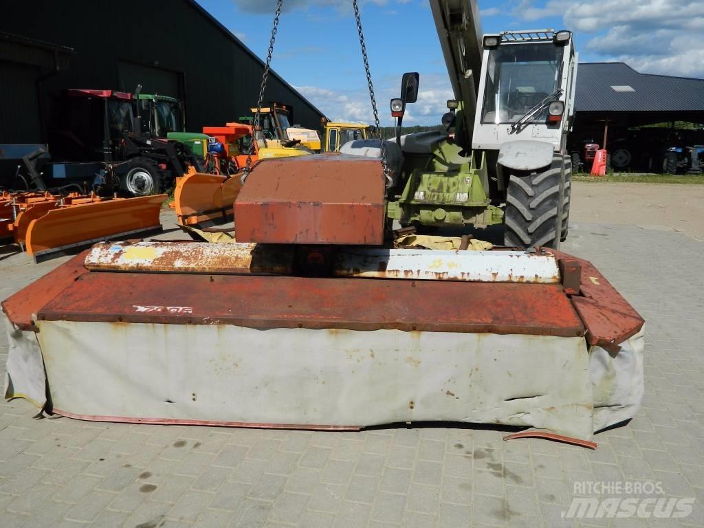 Kuhn 700F Žací stroje