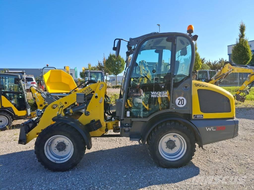 Wacker Neuson WL38 Kolové nakladače
