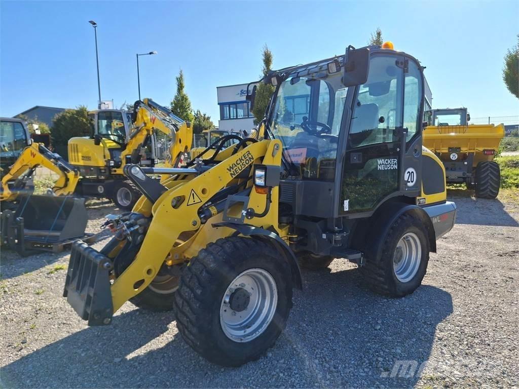 Wacker Neuson WL38 Kolové nakladače