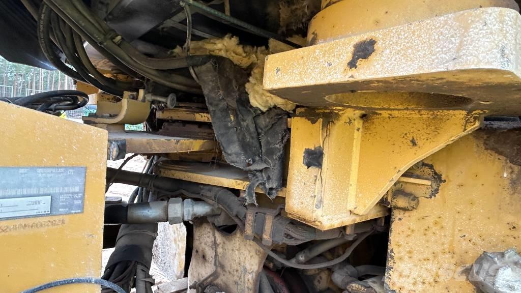 CAT 962 H Kolové nakladače